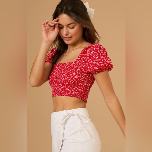 Altar'd State Red Floral Marcella Smocked Top Women's - Picture 6 of 8